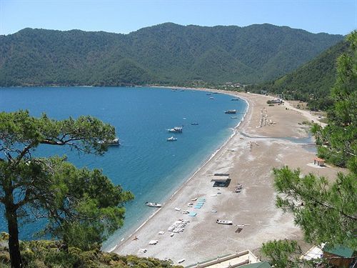 Yavuz Motel Kumluca Экстерьер фото