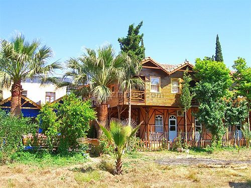 Yavuz Motel Kumluca Экстерьер фото